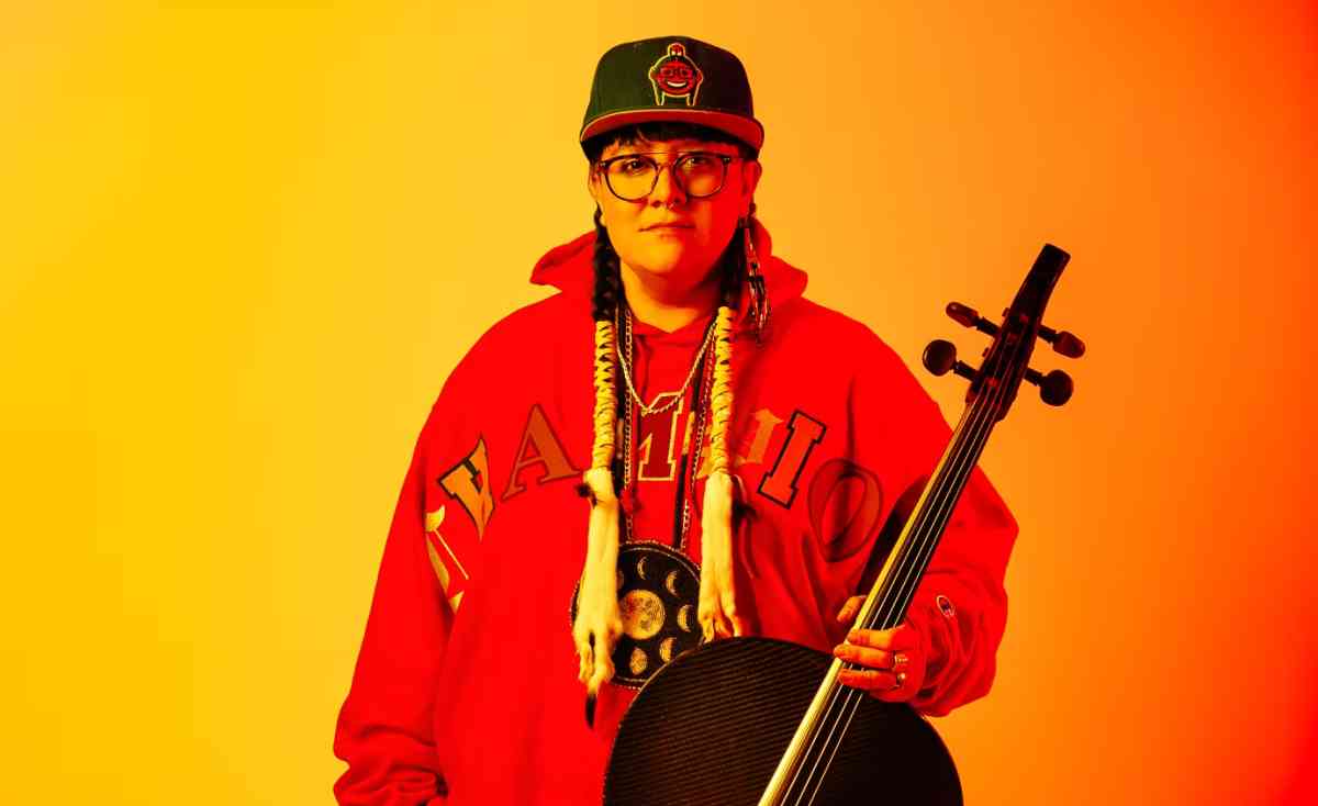 Cris Derksen - The Visit  - RootsWorld review